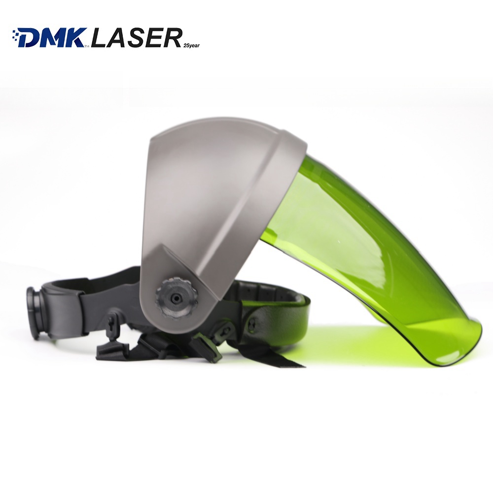 Casques de soudage laser DMK,  - Industrial Laser Solutions avis et prix