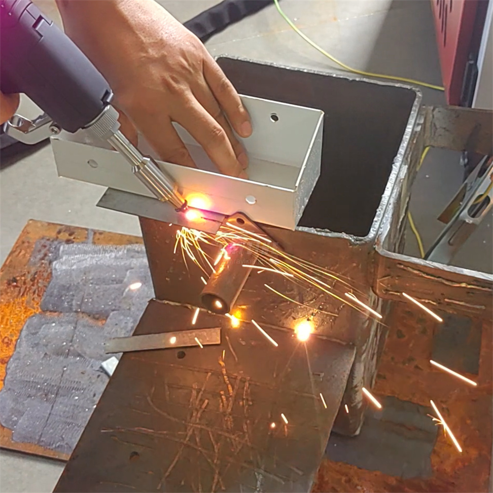 Nouveau Style Mini soudeuse La - Industrial Laser Welding Machine avis et prix