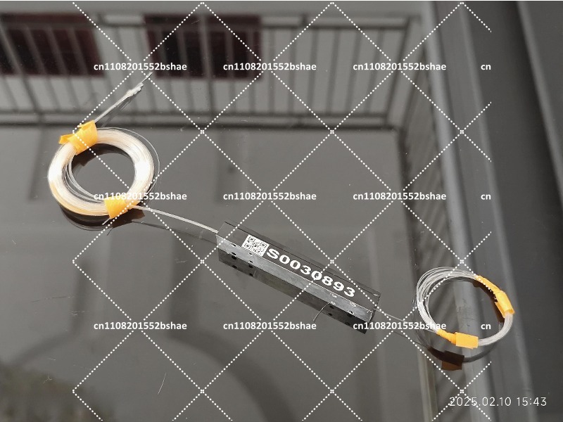 Combinateur de source laser, i - Industrial Use Of Laser avis et prix